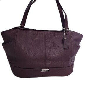 Like New Coach Carrie Maroon Shoulder Bag Tote Purse